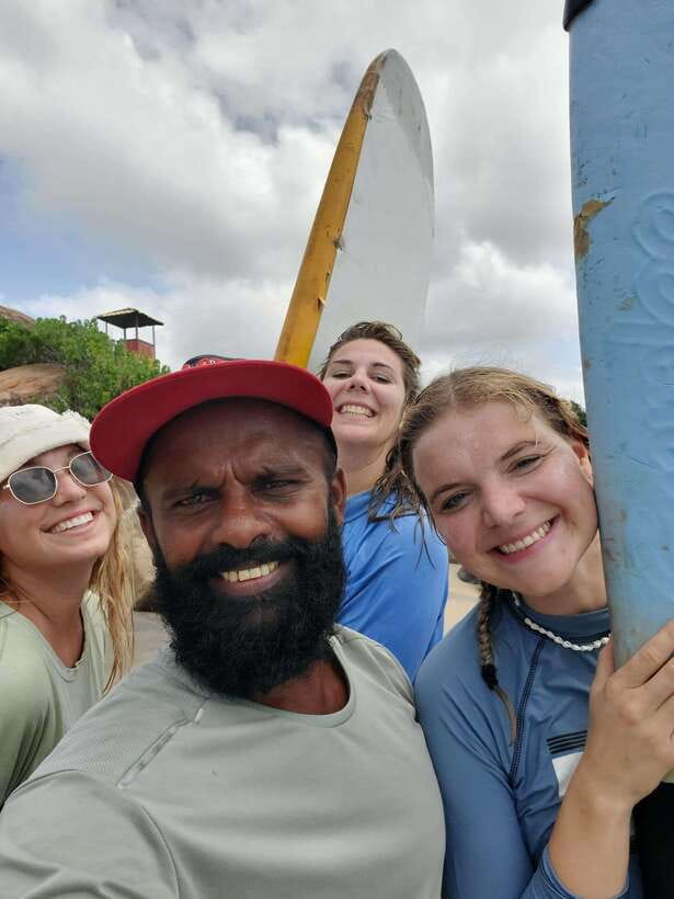 Surf & Stay: Private Surf Lesson in mirissa - Why Weligama works well for a first surf lesson