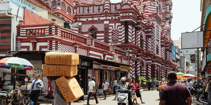 The True Essence of Colombo:Private Highlights & Hidden Gems - A king’s cell and the lighthouse view