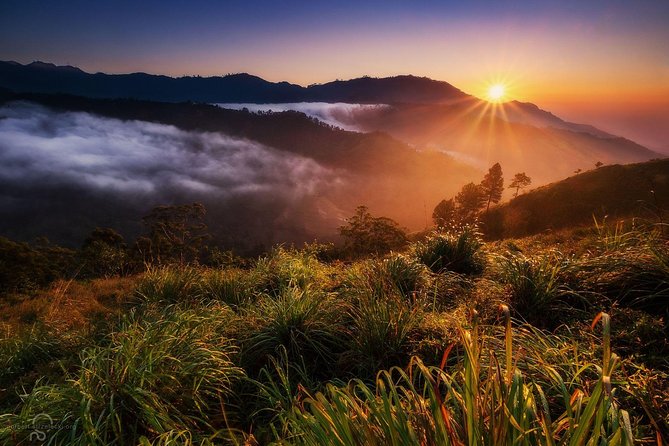 Trekking Adam's Peak Safari & Night Life at Adam's Peak. - Sunrise at the summit of Sri Pada