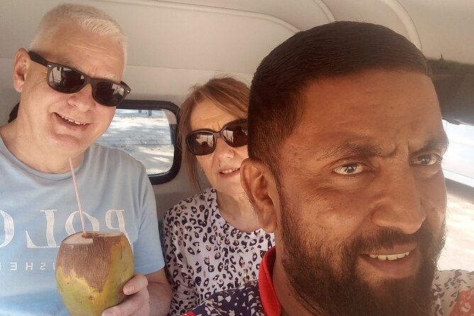 Tuk Tuk city tour is very cheap in colombo( All inclusive tour) - Sri Kailawasanathan Swami Devasthanam Kovil