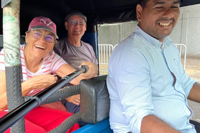 Tuk Tuk Private Tour Exploring Sri Lanka Capital of Colombo - Colombo Fort and the seafront