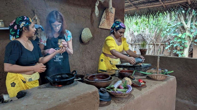 Udawalawe: Farm to Table Cooking & Authe: Village Experience - Cinnamon peeling and the work behind a familiar spice