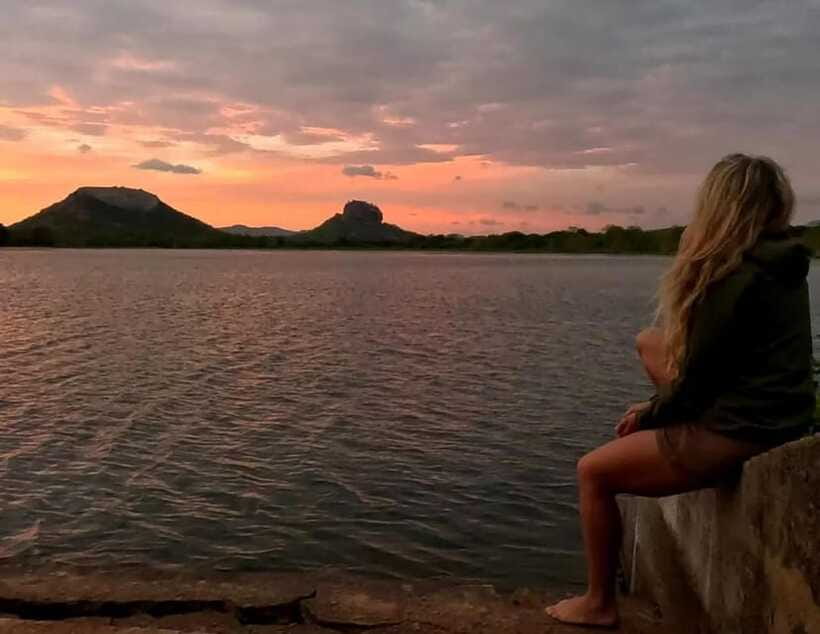 Unseen Sigiriya: Village & Rock Viewpoints by Tuk Tuk - Who will enjoy this more than the rock climb?