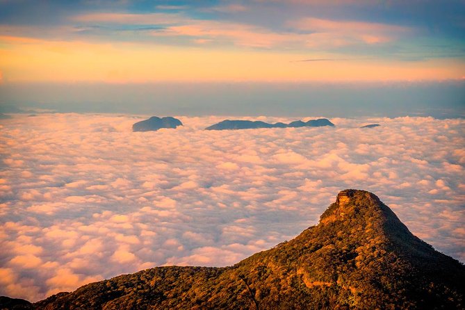 Visit Adam's Peak from Colombo - The Little Adam’s Peak viewpoint stop