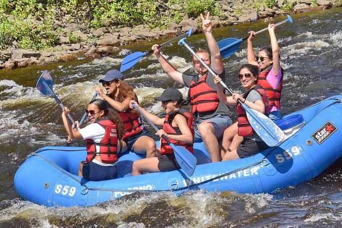 White Water Rafting at Kitulgala - Cormorant Adventure Sports and the Start of the Run